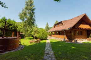 Casa la cheie Varlak, Sub Cetate